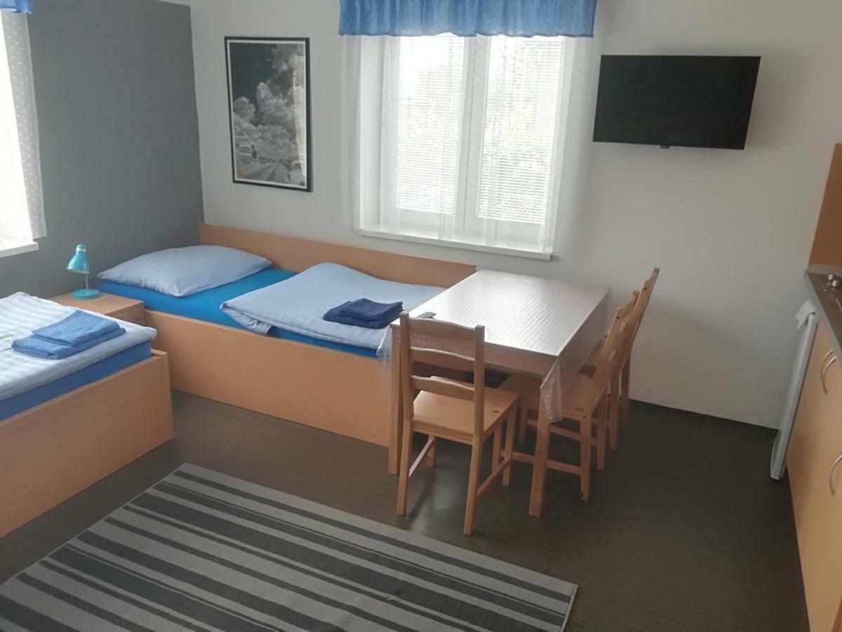 Penzion 411 Solnice Ngoại thất bức ảnh